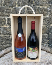 Load image into Gallery viewer, Pinot Noir Gift Box
